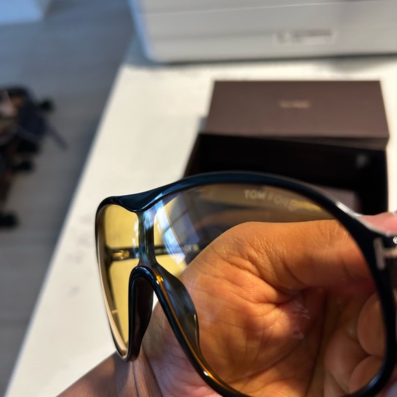 Tom ford sunglasses - Picture 2 of 10